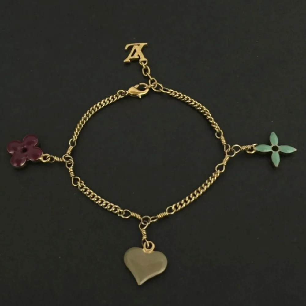 Louis Vuitton Brasserie Sweet Monogram - Picture 5 of 5